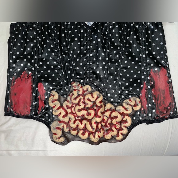 *Clearance* NWT Hot Topic Zombie Corset Halter Top Size Small - Picture 9 of 10